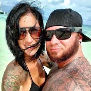 Meet your Posher, Lia